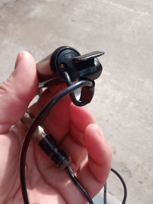 Микрофон за акустична китара