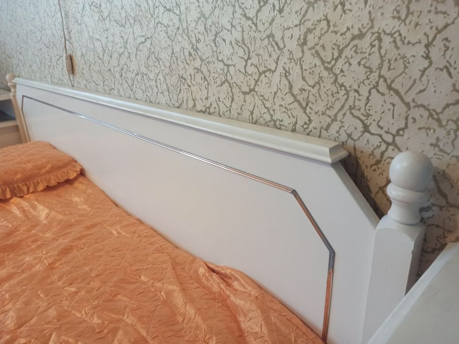 Обзавеждане за спалня ретро скрин спалня матрак нощно шкафче