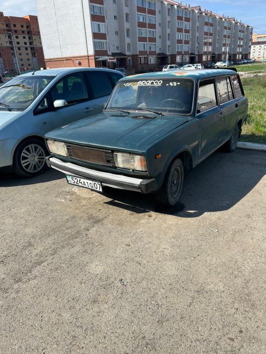 Продам жигули 2104