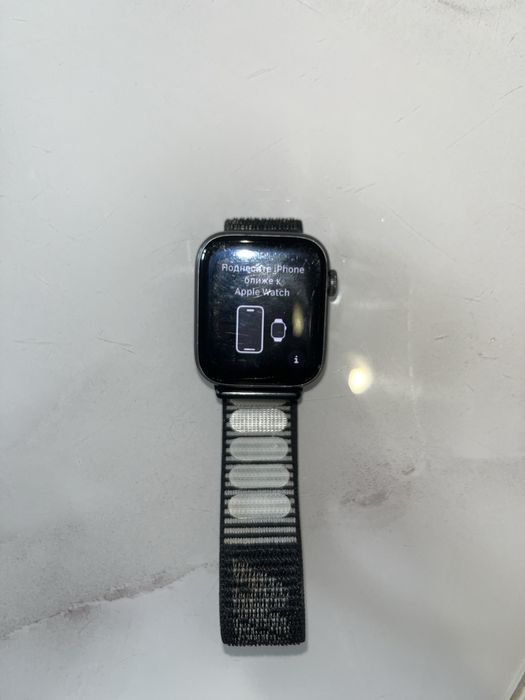 Apple watch se 44mm nike