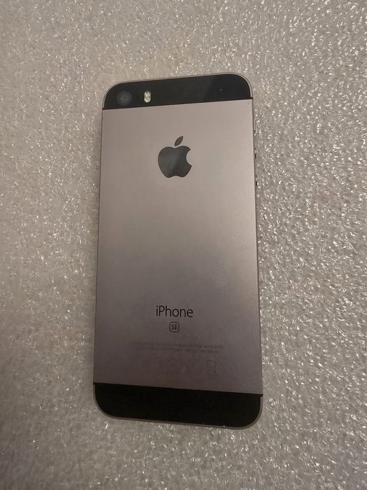 IPhone Se 16gb Black