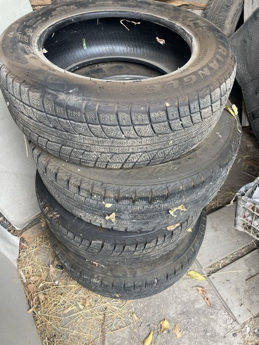 Продам зимнию резину