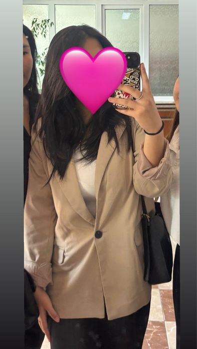 Пиджак бежевый оверсайз