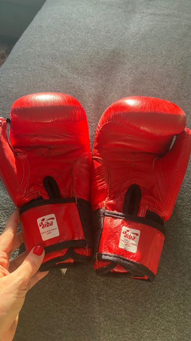 Перчатки боксерские ( для бокса) кожаные