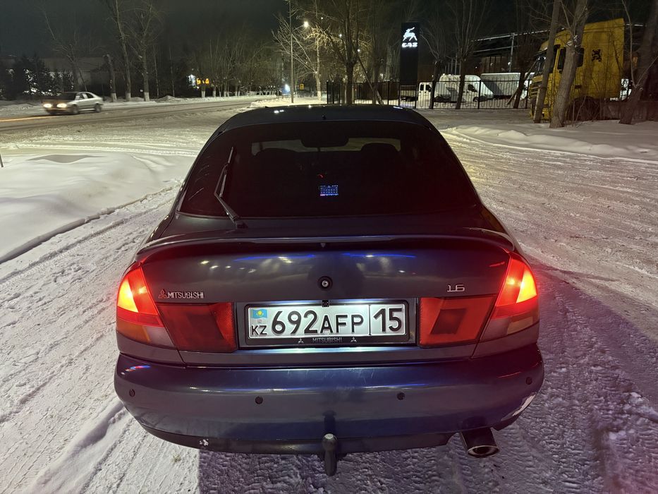 Mitsubishi carisma 1.6 (митсубиси каризма) 1997