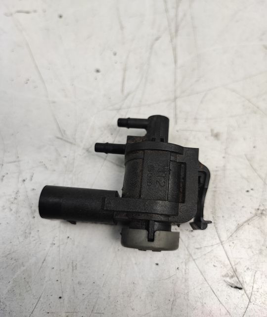 Supapa egr vacuum 1K0906283A Volkswagen VW Golf a 5-a generatie