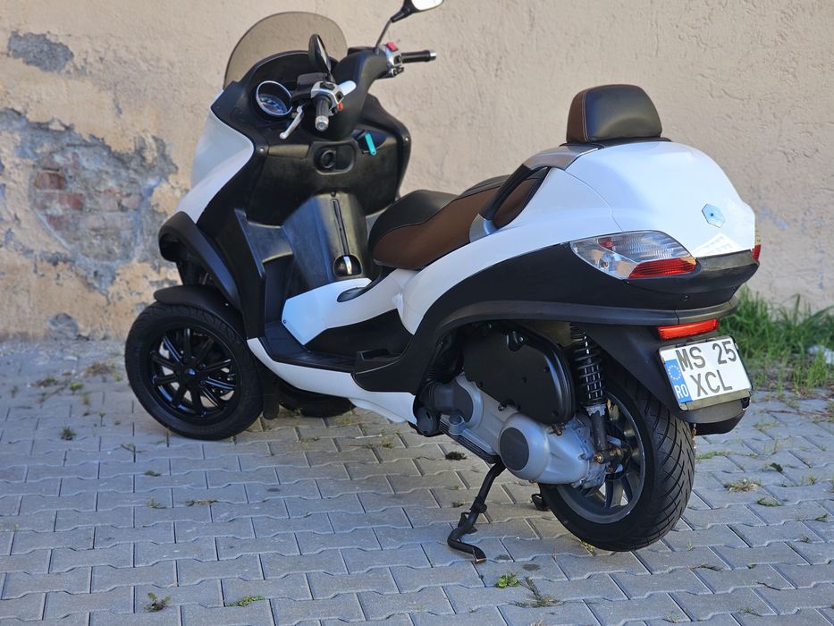 Piaggio MP3 250cm Cat.  A A2