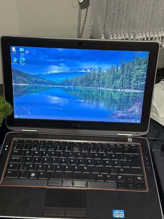 Dell Latitude E6320 – Intel Core i5 / 4GB RAM / 300GB HDD