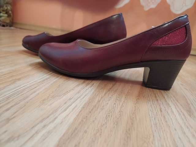 Дамски обувки естествена кожа 37,5
