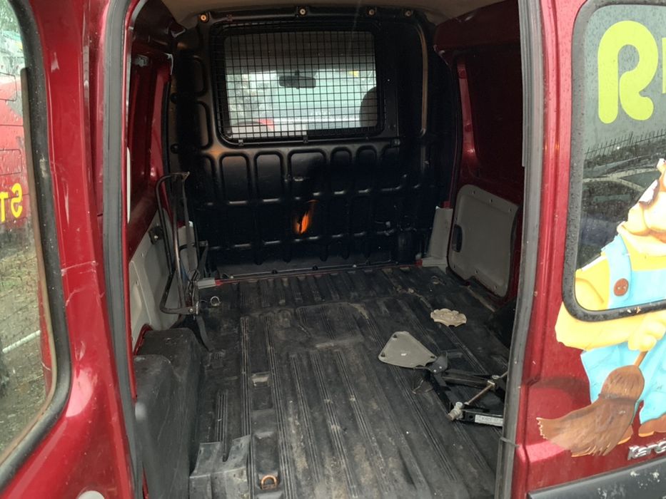 НА ЧАСТИ! Renault Kangoo 4x4 Express 1.9 dCI 84 кс. Ел. пакет Климатик