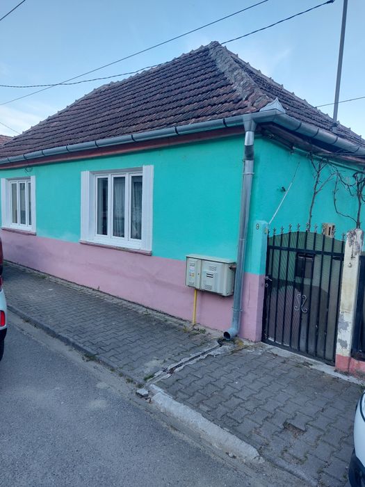 Vând casă 57.000 €