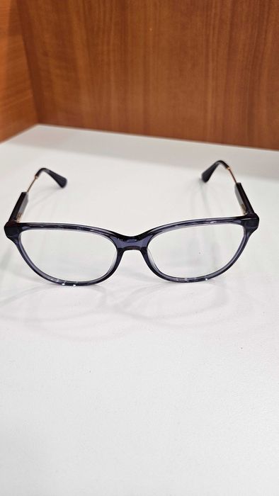 Рамка за очила Guess