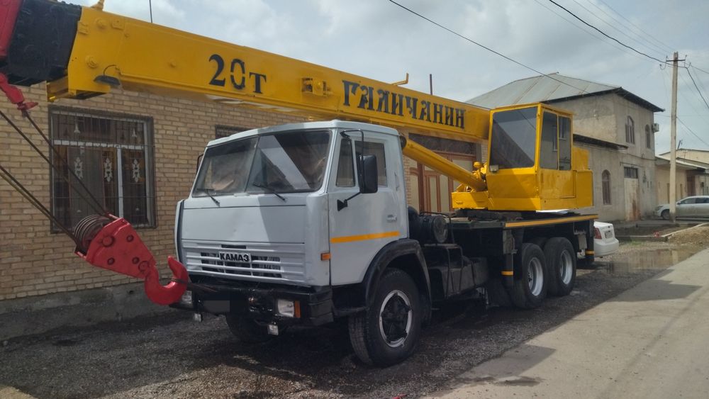 Автокран 20 тон 22 метр