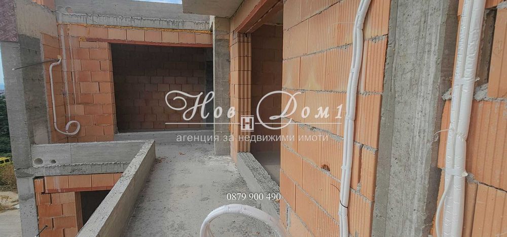 Продава се Двустаен апартамент в с. Левски, Област Варна - 87 кв.м за 1602 €/кв.м - Снимка #1