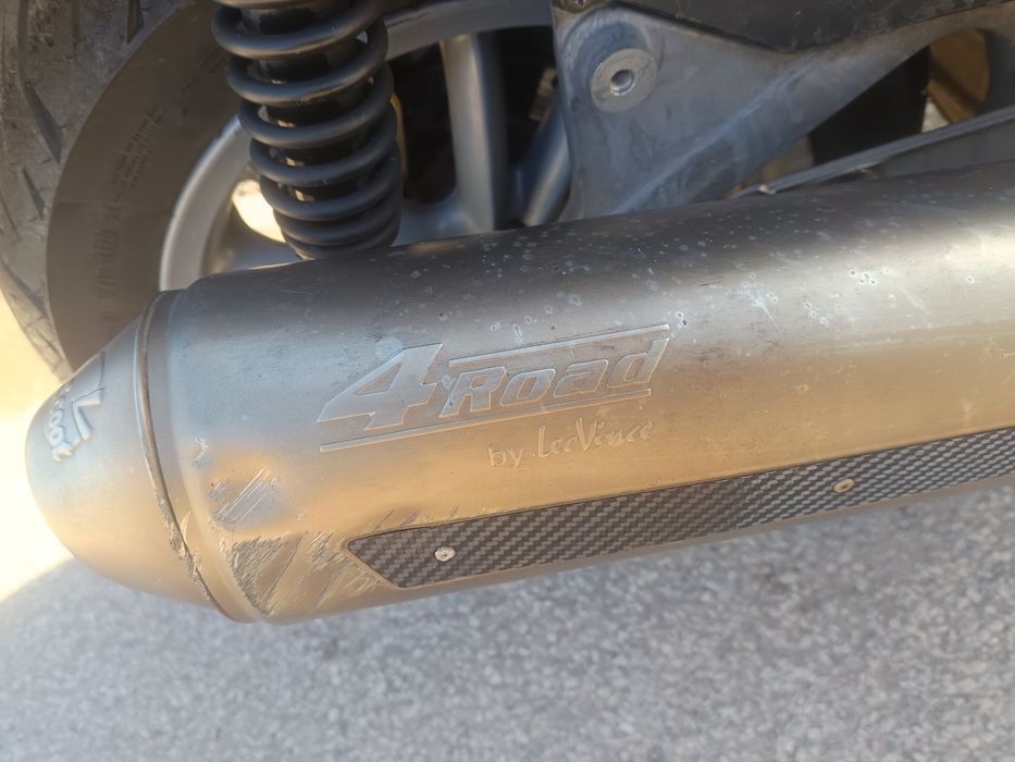 Пиаджо Бевърли 500