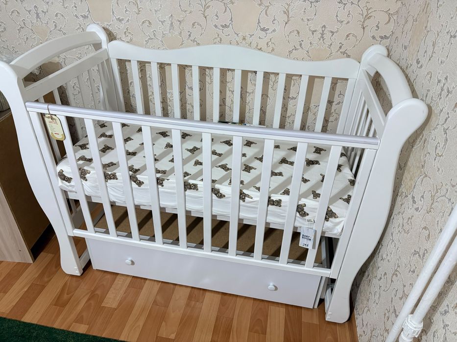Маннеж ЛЮЛКА белый