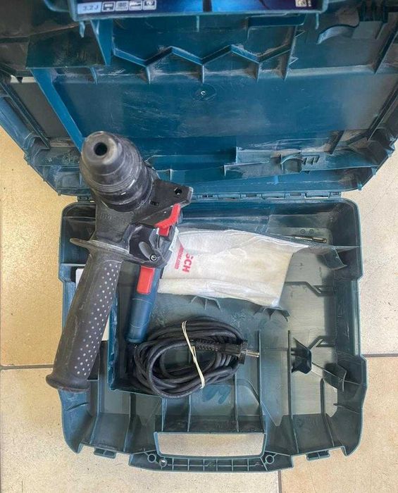 Rotopercutor SDS-Plus Bosch GBH 2-28 F, 880 W, 3.2 J, made in Germany