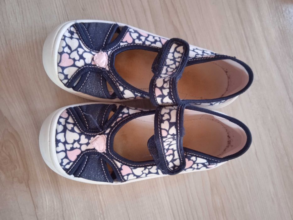 Детски пантофи за момиче 25- 30 номер; за момче 22, 26, 29 номер