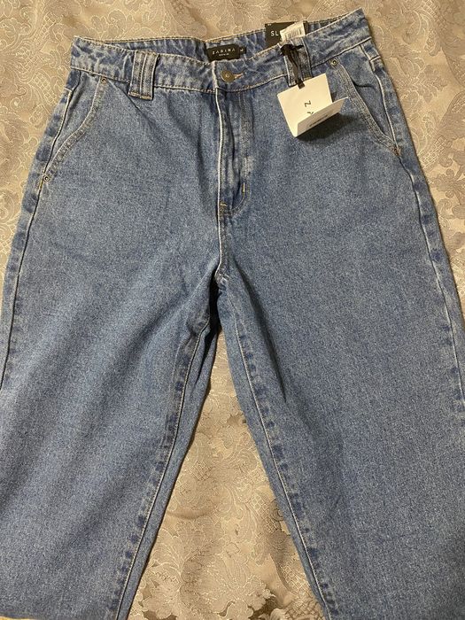 Джинсы слоучи женские