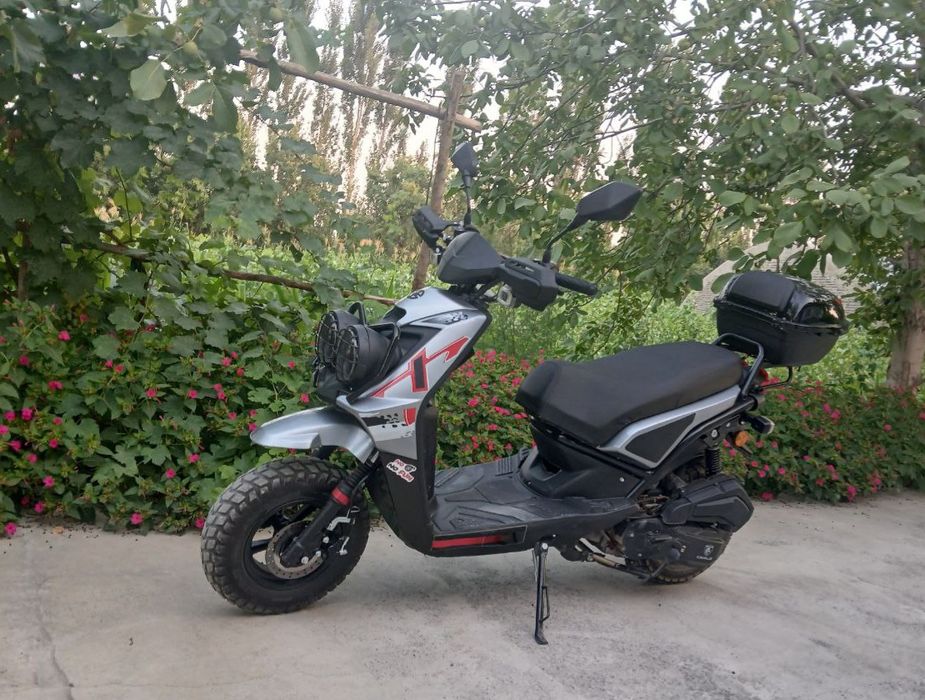 Tank Minion skuter 150cc