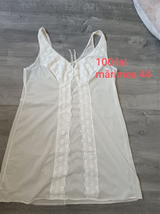 Furou ,neglijeu dama