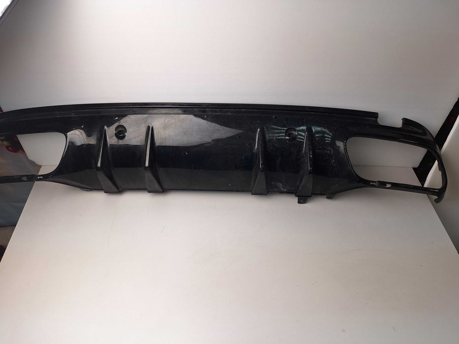 задна броня долен спойлер Мерцедес AMG