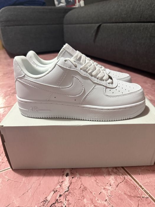 Nike Air Force 1 Low White