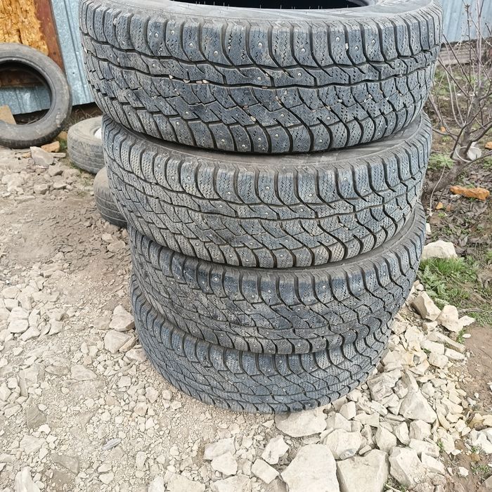 Покрышки продам б/у