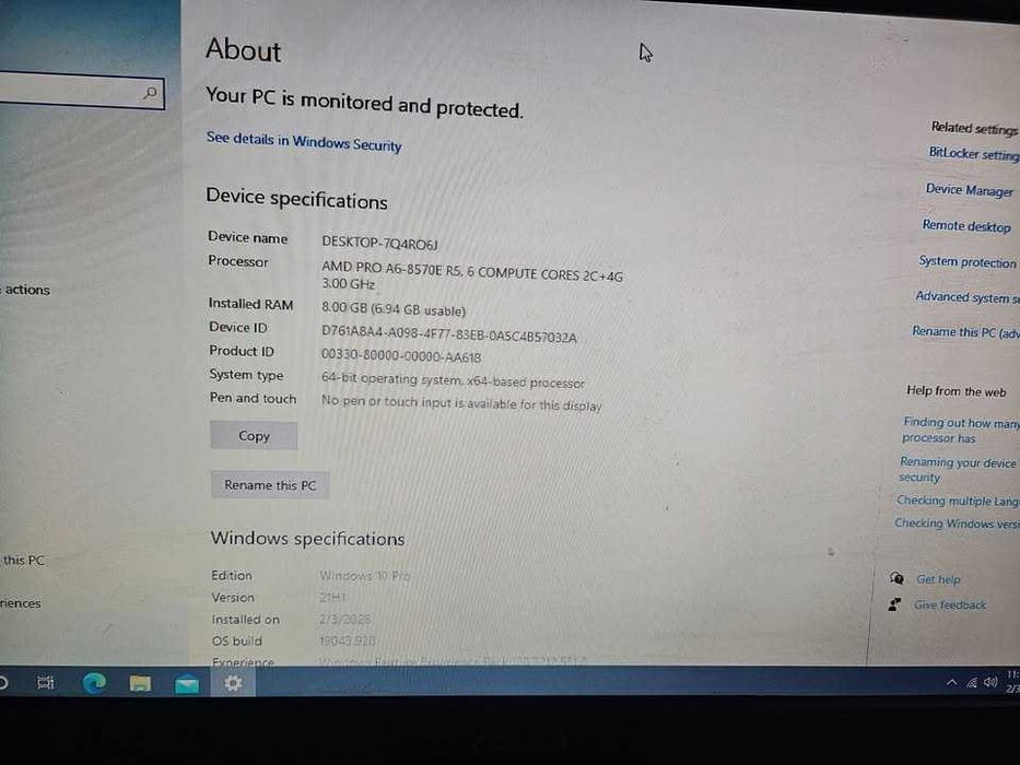 MiniPC cu monitor - ideal pentru office