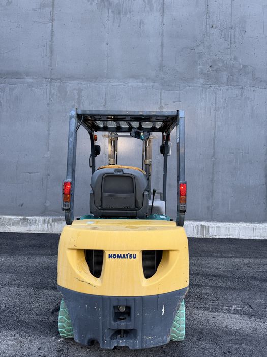 Вилочный Погрузчик Komatsu Коматсу