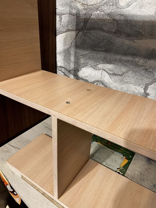 Книжная полочка