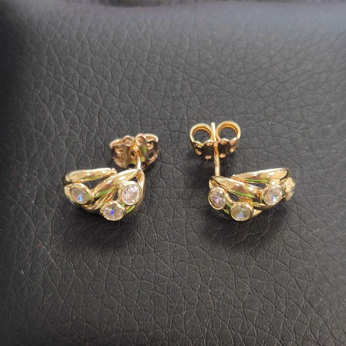 ( B32543.1 / Ag28 Doi Baieti ) Cercei Aur 18K - 3.47 grame / 1820 lei