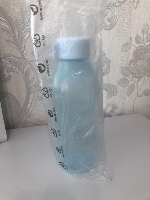 Бутылка Tupperware для заморозки 880 мл