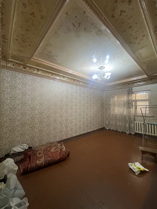 Себзор Ц-17/18, 4 комнат 3-этаж балкон 2/6 площад 95 кв Ориен Карзинка