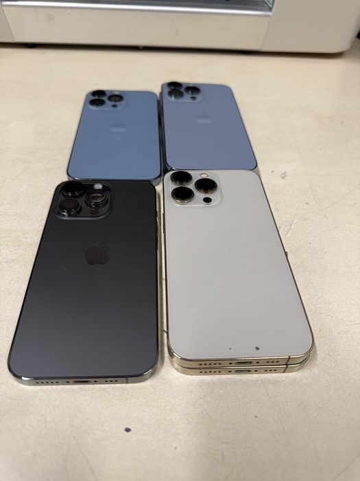 Carcasa originala iphone 13 pro