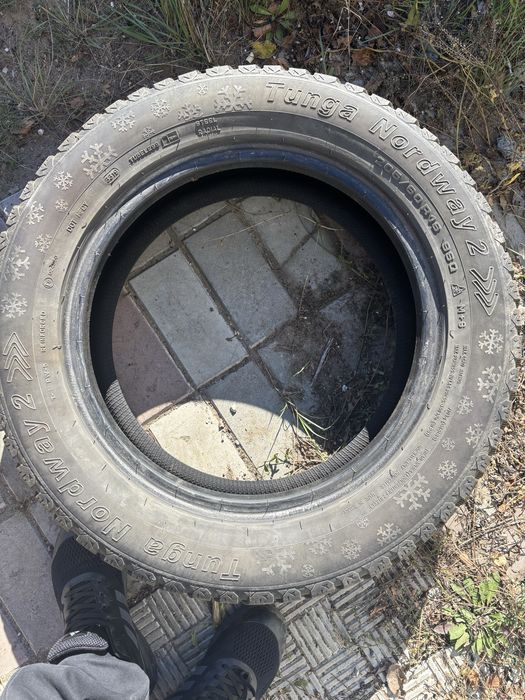 Продам резину зимнею