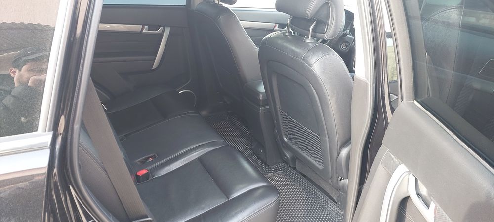 Чёрный Captiva 4.  2018  2.4