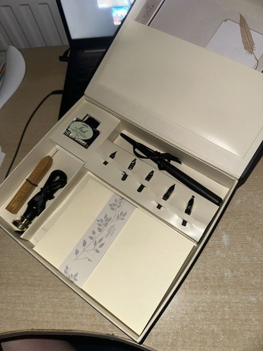 Set de caligrafie
