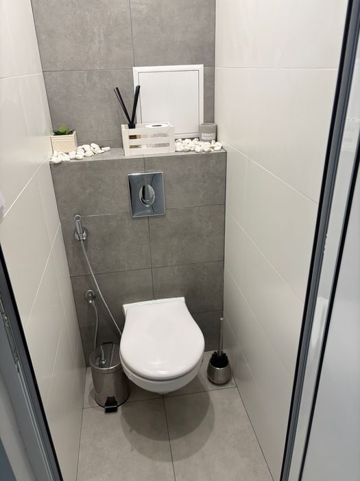 Продава се Тристаен апартамент в Бургас, Братя Миладинови - 65 кв.м за 1491 €/кв.м - Снимка #5