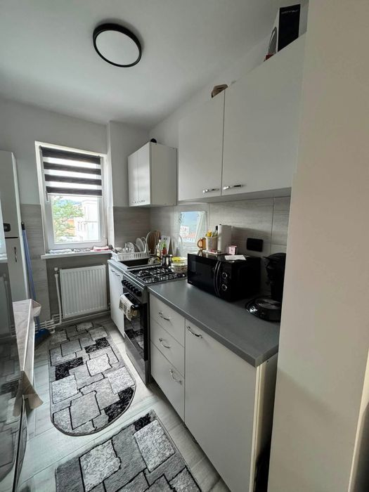 Vand apartament 2 camere