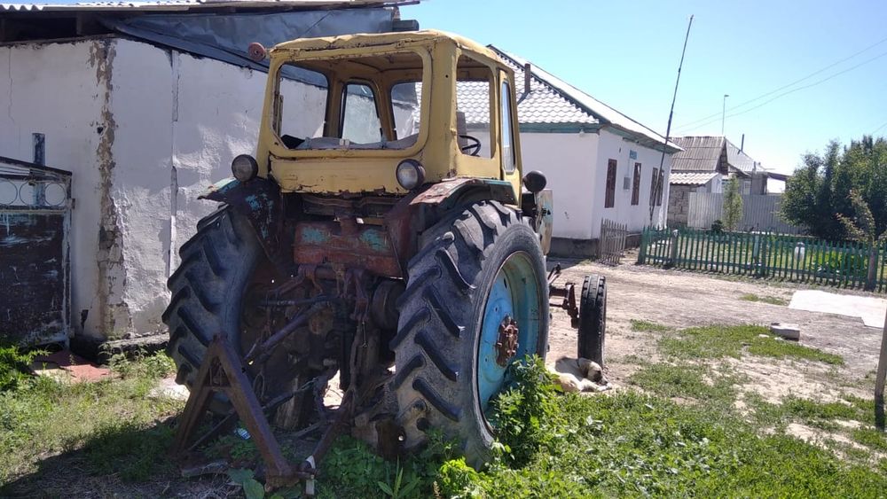 Трактор юмз находу