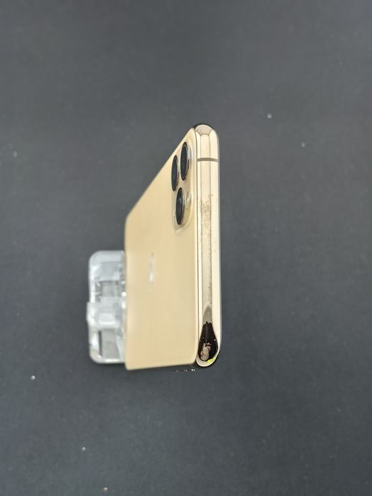 Apple iPhone 11 Pro Max 64 GB ID-dnl701