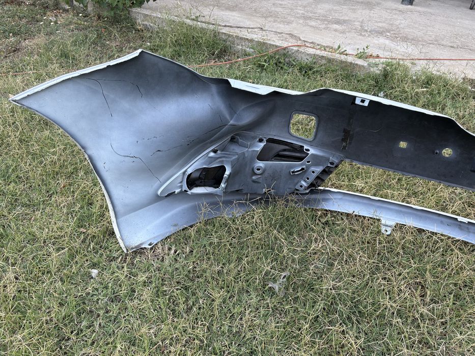 Предна броня за Тойота Аурис / Toyota Auris 2015 - 2019