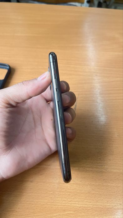 iPhone 11 xotira 64. 75 %