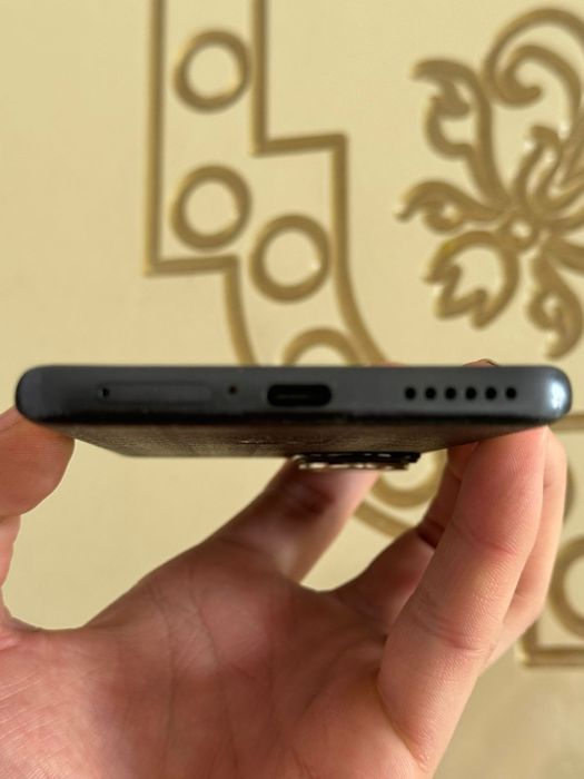 Продам хуавей нова 11 про