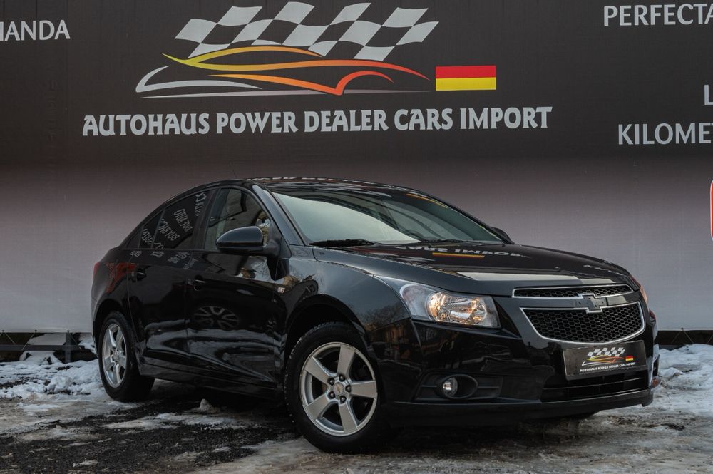 Chevrolet Cruze - 2011-euro 5- navigatie - scaune incalzite - senzori