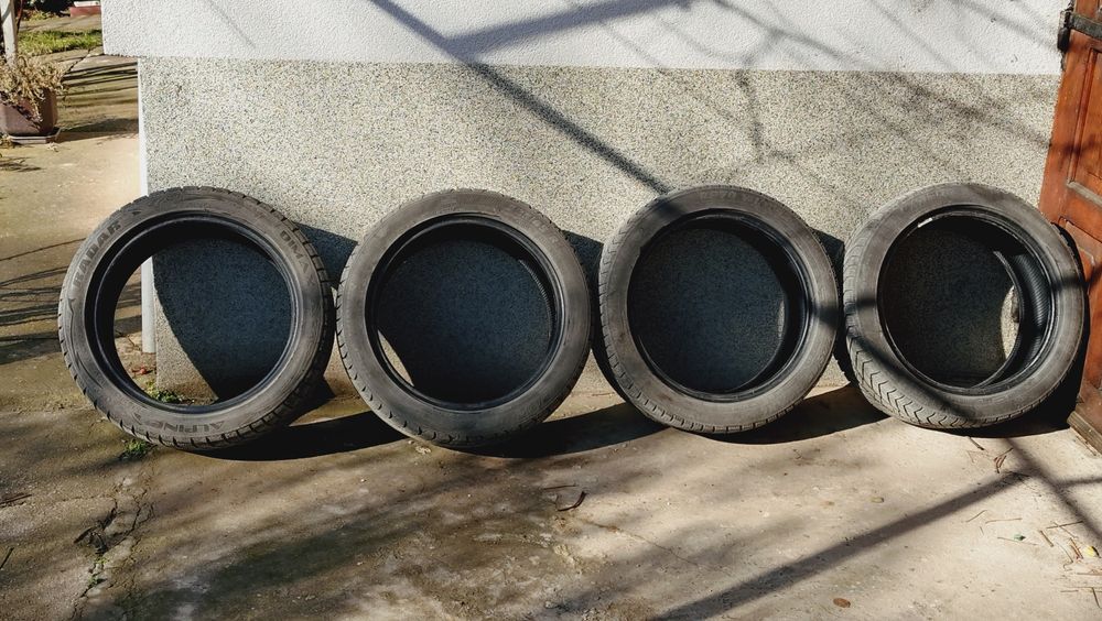 Зимни гуми 225/45/17