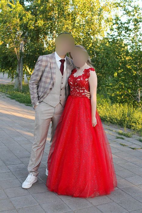 Продаю платье для выпускного балла