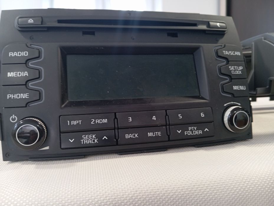 Оригинално радио за Kia Sportage 2015 г.