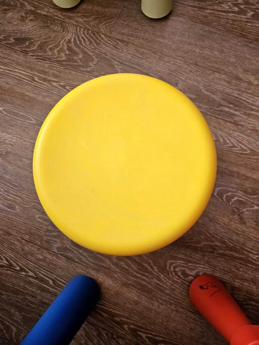 Стол и стул IKEA